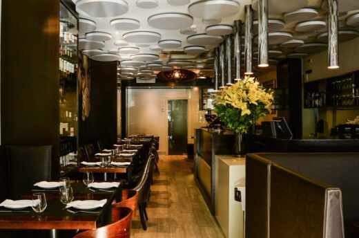 Restaurante People