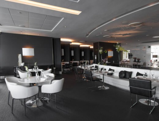 River Lounge