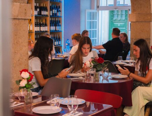 Grapes & Bites – Wine Tapas